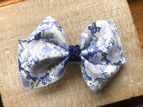 Blooms Loopy Bow